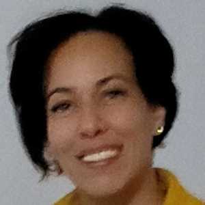 Fouzia , un professionnel du nettoyage industriel à Céret